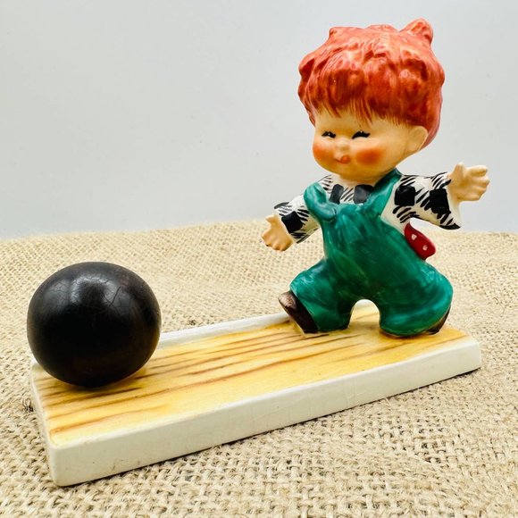 W. Goebel Redhead Boy Bowling Figurine Signed - Picture 1 of 9